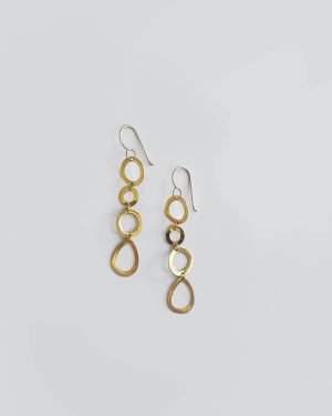 earrings 01 a